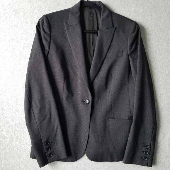 Classic Black Women's Blazer - Picture 2 of 14